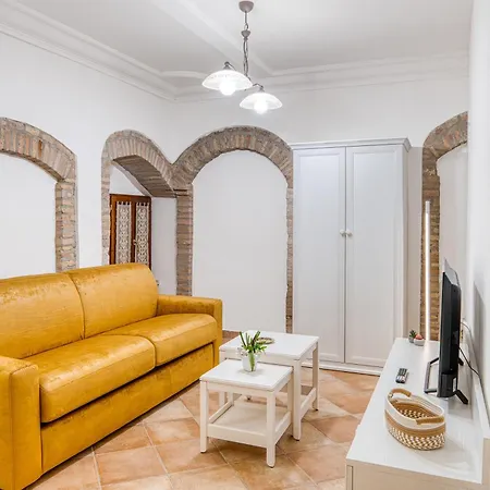 公寓 And Quiet X6 阿西西